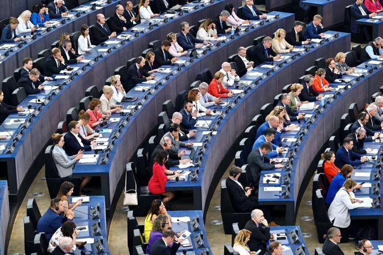 Verso Strasburgo: l’Europarlamento al bivio tra Mercosur, Trump e diritti dei cittadini