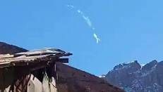 Pasdaran esultano per jet abbattuto, ma precipita caccia iraniano - Video