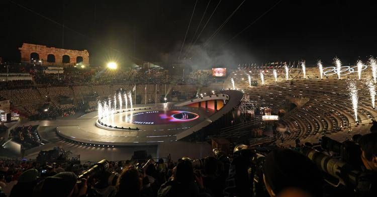L'Arena di Verona durante la cerimonia di chiusura delle Olimpiadi - Fotogramma/IPA