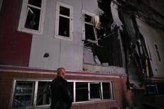 Una veduta della chiesa colpita da un razzo all'interno di un complesso residenziale nella città di Ankawa, a Erbil, capitale della regione del Kurdistan iracheno - (Ipa)