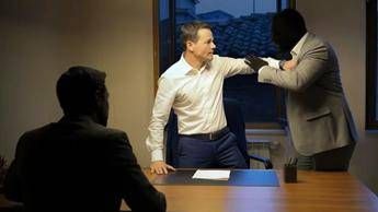 Morte David Rossi, un video ricostruisce gli ultimi istanti prima della caduta - Guarda