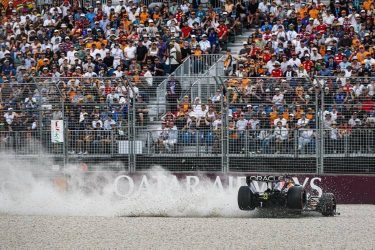 L'incidente di Verstappen - Ipa/Fotogramma