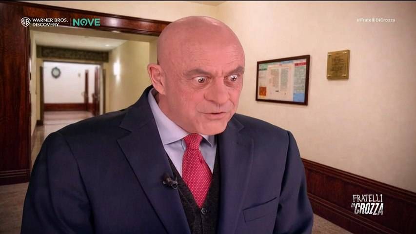 Crozza-Crosetto e il caso Dubai: "Se ho sbagliato come agente di viaggio chiedo scusa"