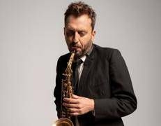 Cesare Cremonini, per tour venduti oltre 900mila biglietti in meno di un anno