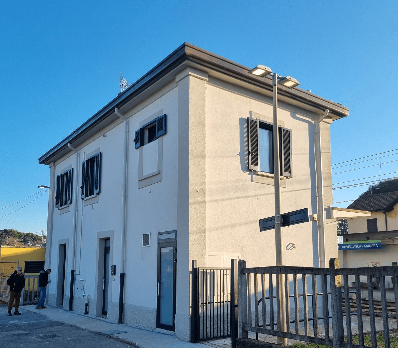 Ferrovienord, Saronno-Como hattındaki Rovellasca-Manera istasyonunun yeniden geliştirilmesi tamamlandı