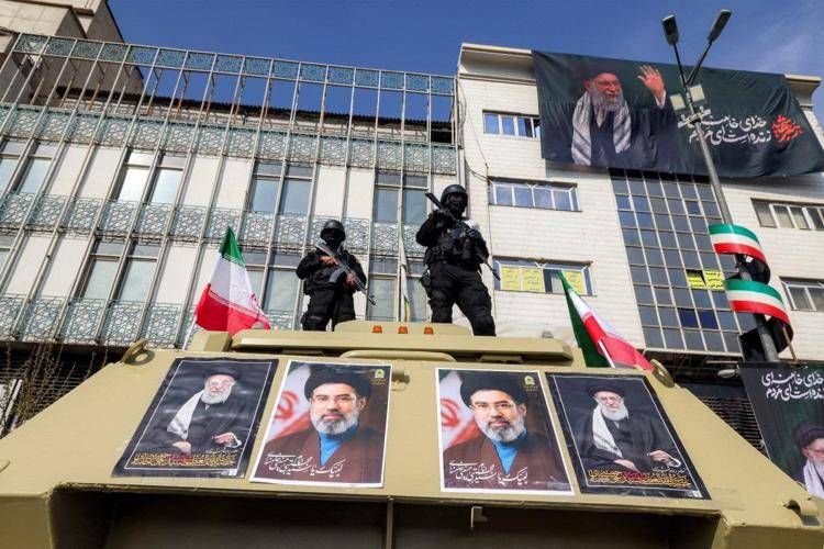 Iran, Teheran esclude negoziati con Usa: Pasdaran, “Decidiamo noi fine guerra”