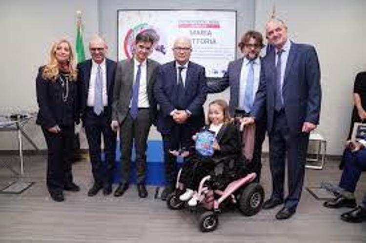 Bambini e malattie rare, premiato il professor Eugenio Maria Mercuri