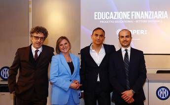 Giovani calciatori dell'Inter a lezione da Bper