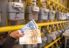 Bollette di luce gas e elettricità  - (Fotogramma/Ipa)