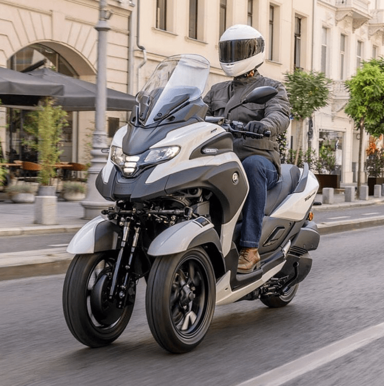 Yamaha rinnova il Tricity 300