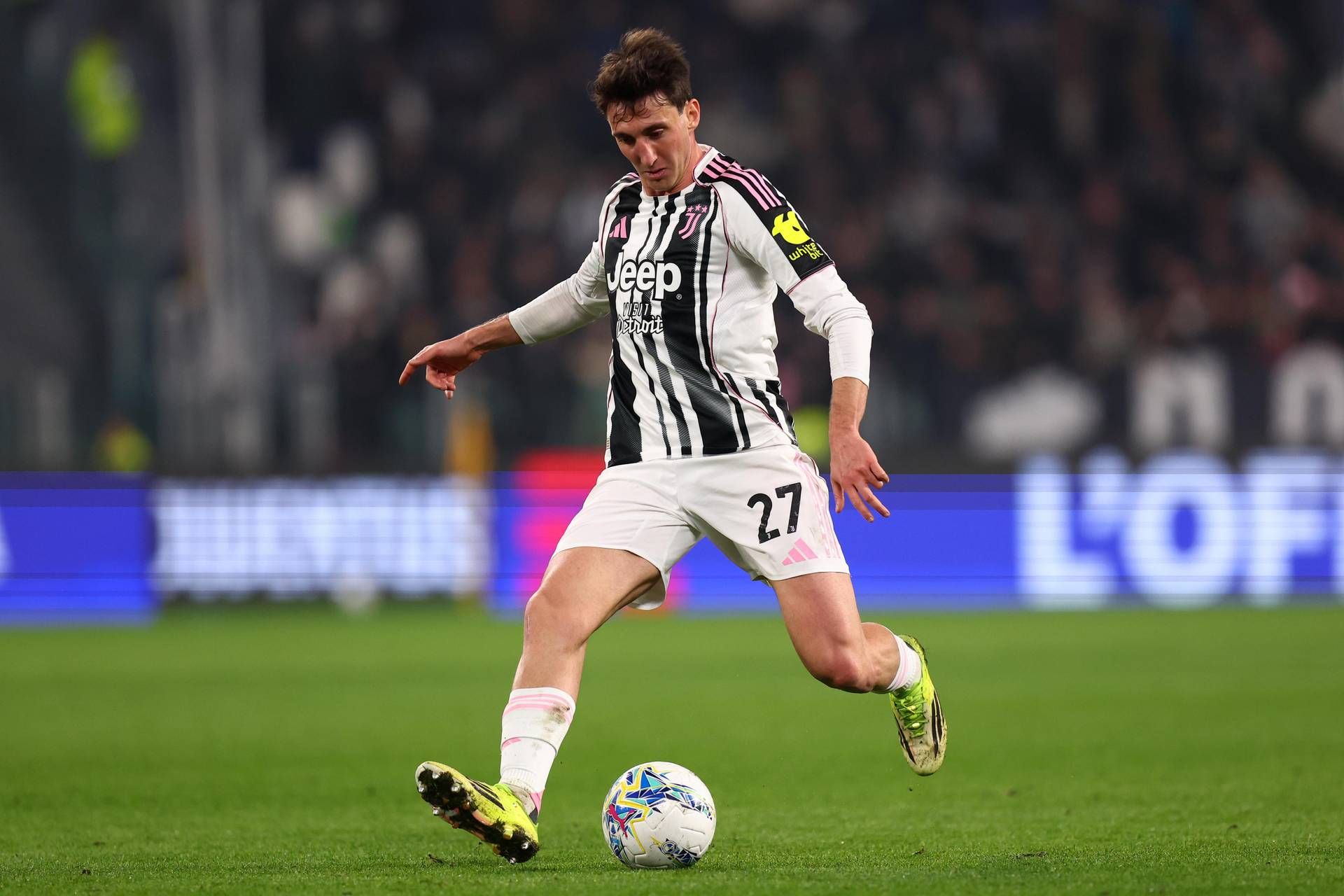 Cambiaso trattiene Ekkelenkamp, arbitro non fischia rigore: proteste in Udinese-Juventus