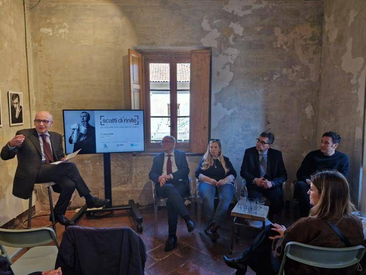 Al via campagna 'Scatti di rinite: le smorfie che non fanno ridere' per raccontare la malattia