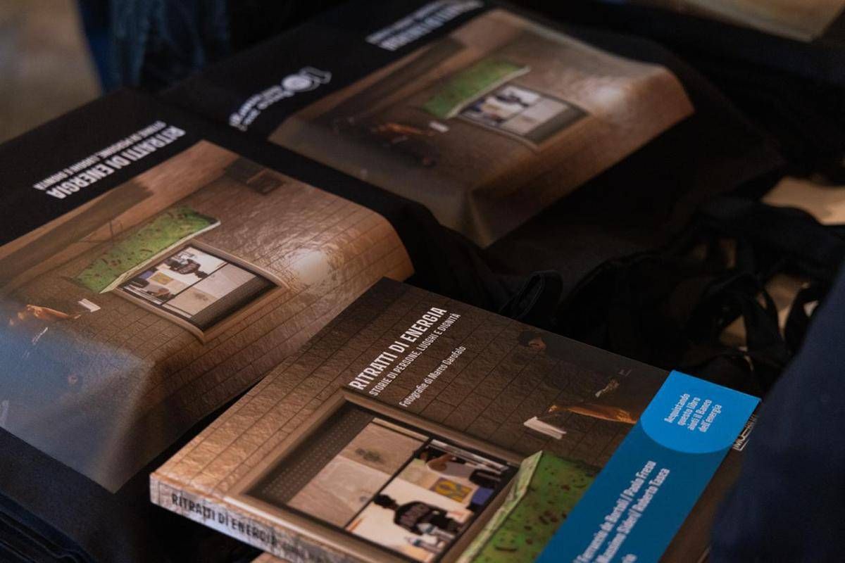 Fondazione Banco dell’energia celebra i dieci anni con un volume fotografico