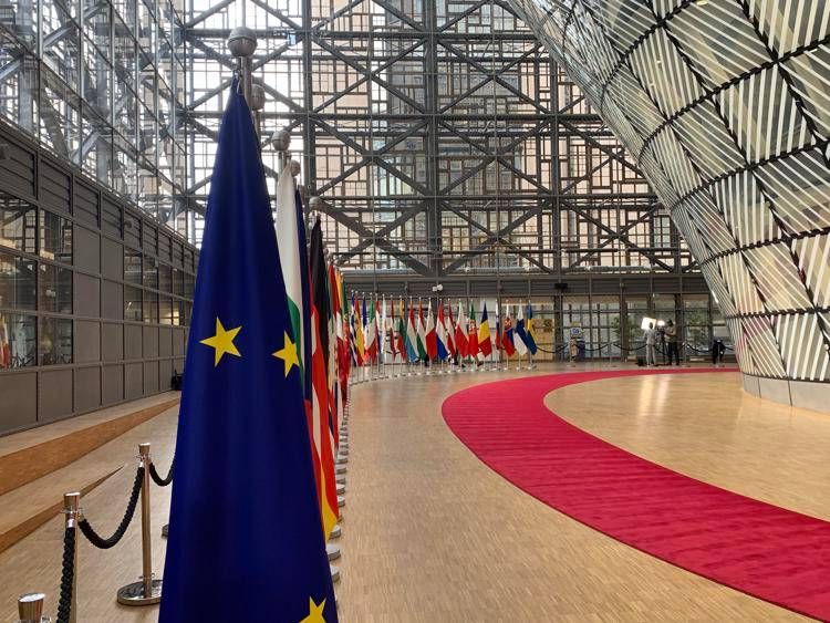 Veduta interna dell'Europa Building, sede del Consiglio Ue e del Consiglio Europeo, a Bruxelles