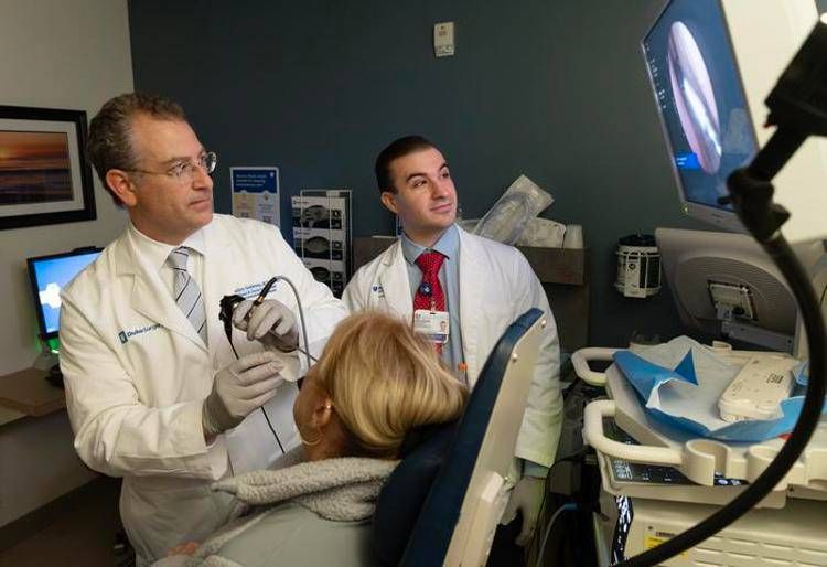 Bradley J. Goldstein, M.D., Ph.D. e Vincent M. D'Anniballe - Duke Health/ Shawn Rocco