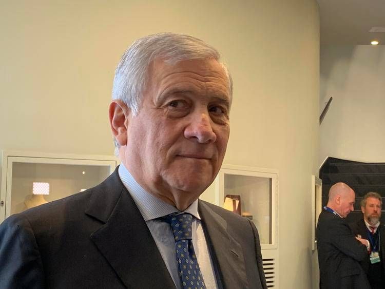 Il ministro degli Esteri Antonio Tajani al prevertice del Ppe (foto Adnkronos)