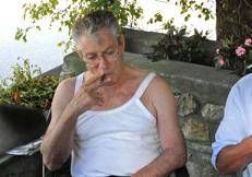 Umberto Bossi in canottiera - Fotogramma /Ipa