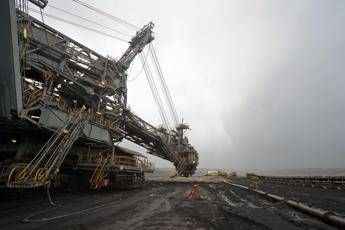 Una miniera a cielo aperto in Australia (Bloomberg)