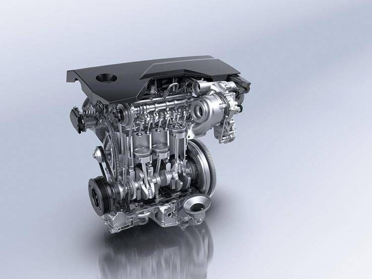 Peugeot rilancia il benzina: nuovo motore Turbo 100