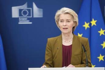 La presidente della Commissione Europea Ursula von der Leyen (Fotogramma/Ipa)