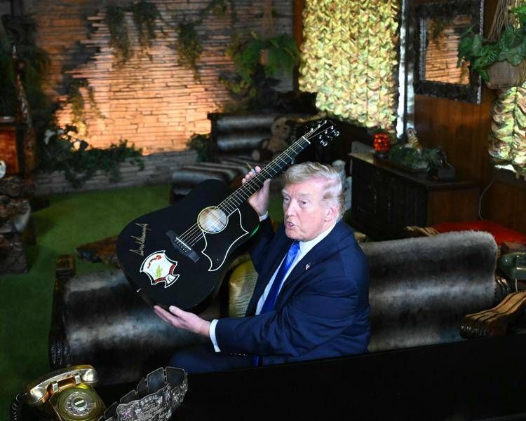 Donald Trump a Graceland