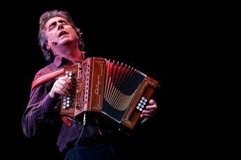 Cidim, Ambrogio Sparagna giovedì in concerto a Zurigo