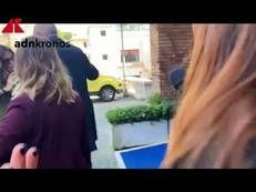 Santanchè arriva al ministero, nessuna risposta ai cronisti sulla richiesta di dimissioni - Video