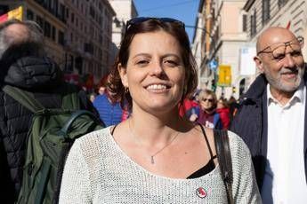 Controllo a Ilaria Salis, ecco come funzionano le segnalazioni alla banca dati di Schengen