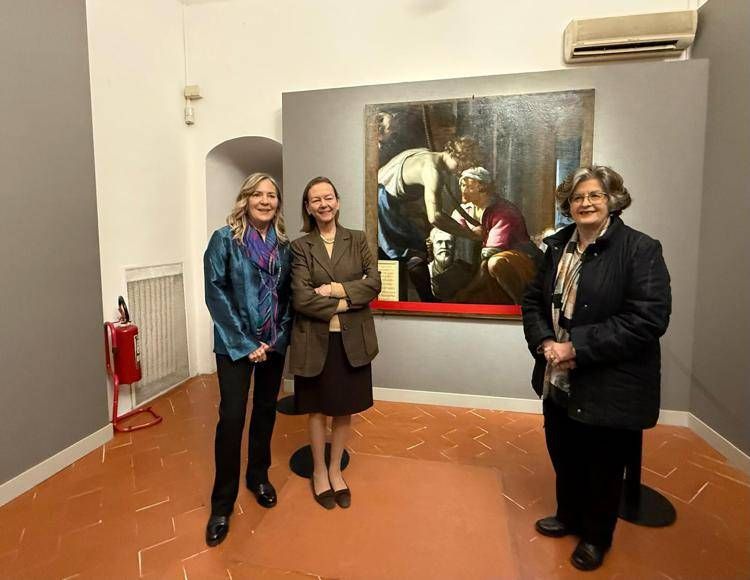 (Da sinistra: Elizabeth Wicks restauratrice, Simonetta Brandolini d'Adda Presidente di Friends of Florence, Cristina Acidini Presidente della Fondazione Casa Buonarroti)