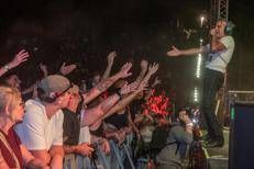 Piero Pelù sul palco dell'edizione 2025 di S.O.S. Palestina