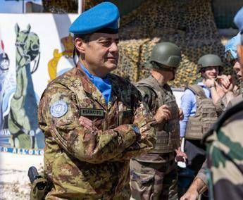Il comandante della missione Unifil, generale Diodato Abagnara