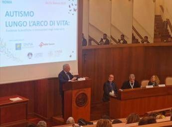 Giornata autismo, l'appello di Vaia a Meloni: 