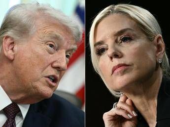 Donald Trump e Pam Bondi (Afp)