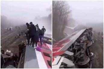 Il treno deragliato in Russia - X