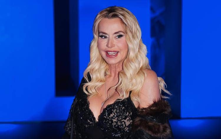 Valeria Marini - Ipa