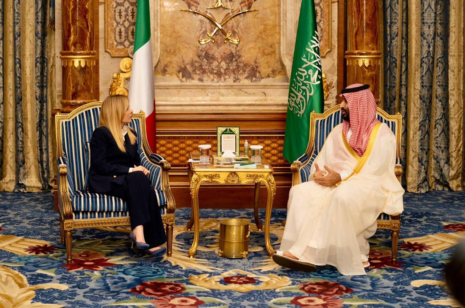 Meloni vede Mohammed bin Salman: "Sforzi per soluzione diplomatica conflitto in Iran"