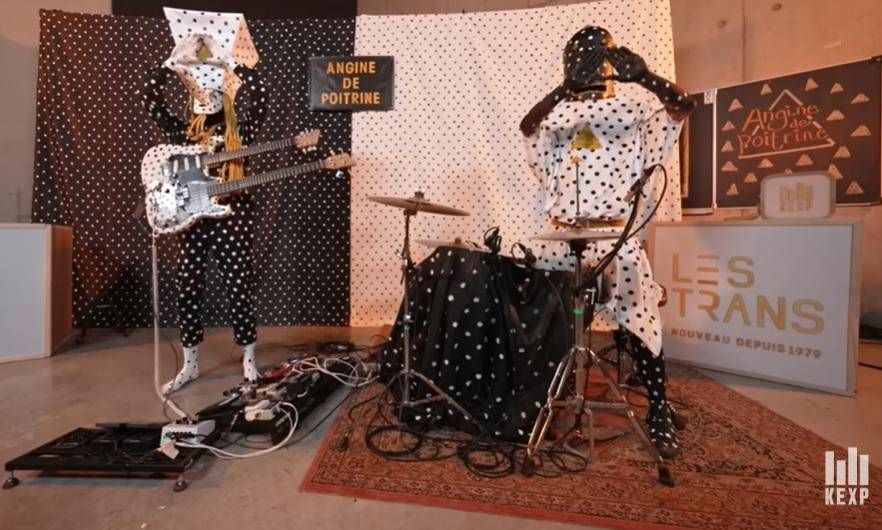 Fenomeno Angine de Poitrine, il duo a pois che sta ipnotizzando il mondo