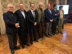Salvatore Corrao, terzo da sinistra, e alla sua sinistra Pier Mannuccio Mannucci e Antonino Mazzone  - (foto Adnkronos)