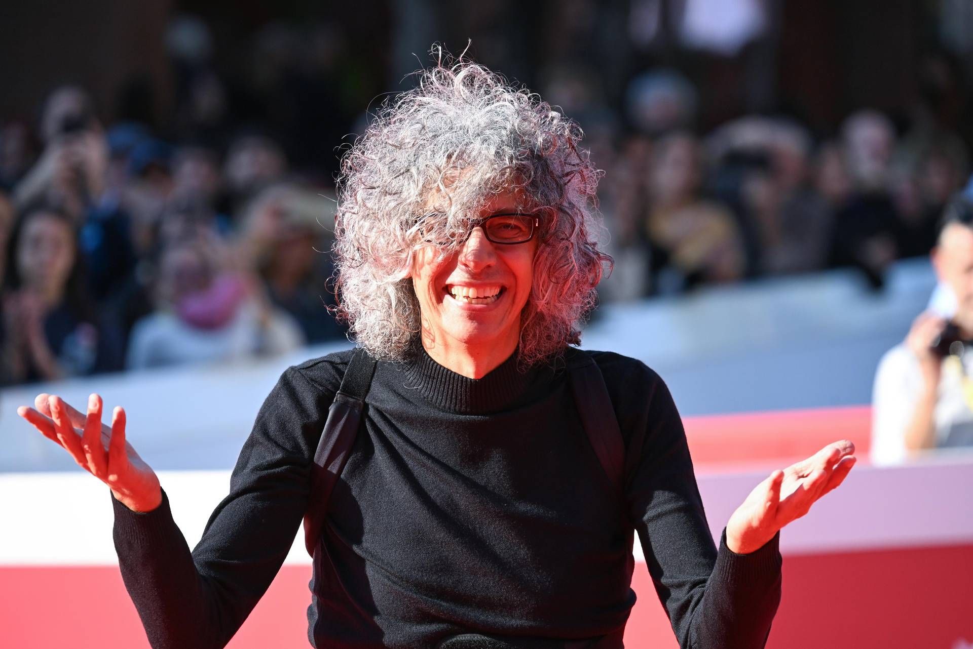 Giovanni Allevi, dopo il mieloma: "Il mostro ora dorme e io vivo pericolosamente"