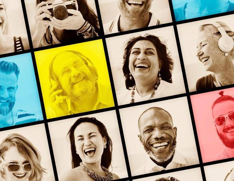 Persone che sorridono - (123Rf)