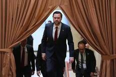 Vance a Islamabad peri colloqui Usa-Iran - Afp