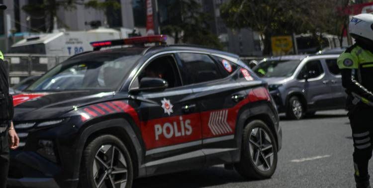 Turchia, sparatoria in una scuola a Sanliurfa: 16 feriti, studente si suicida
