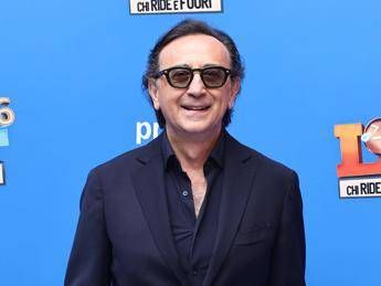 Giovanni Esposito: "La risata è la mia cura. Con De Martino a Sanremo? Magari un Dopo Festival alla 'Bar Stella'"