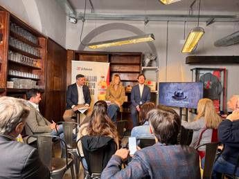 Società, ricerca Ichnusa: 4 italiani su 10 riconquistano ritmo vita, per 1 su 2 birra simbolo momenti qualità