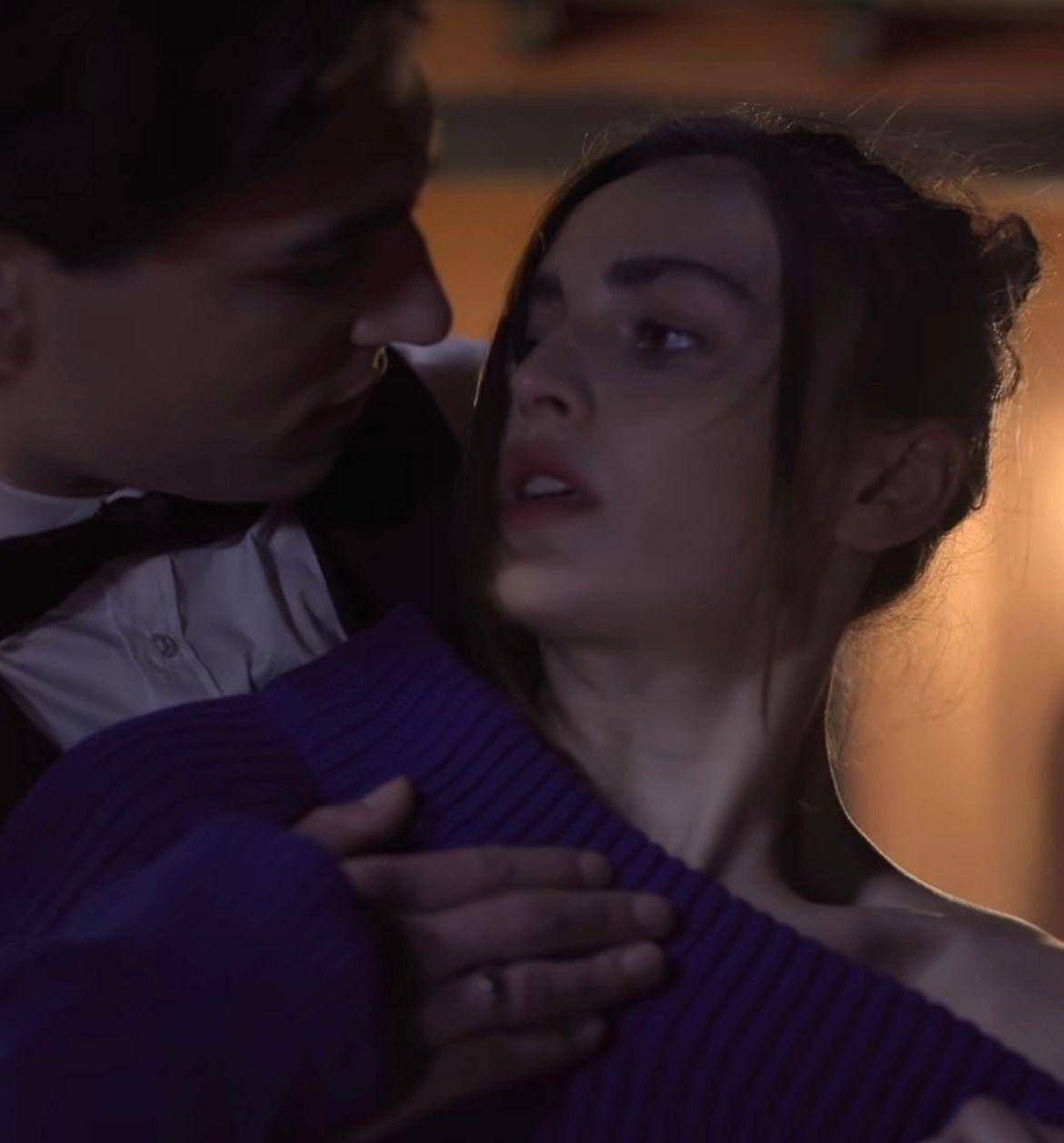 Maria De Filippi porta il micro‑drama in Italia: ecco la serie che si guarda scrollando