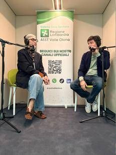 Nella foto (da sinistra) Daniela Bianchi, Dg dell'Asst Valle Olona, e il giornalista e dirigente della Comunicazione Simone Girardin  - (Foto Asst Valle Olona)