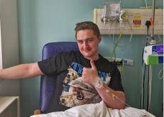 Morto Finnian Garbutt, aveva 28 anni ed era malato di un tumore alla pelle