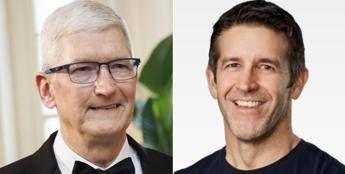 Tim Cook e John Ternus (Fotogramma/Ipa e sito della Apple)