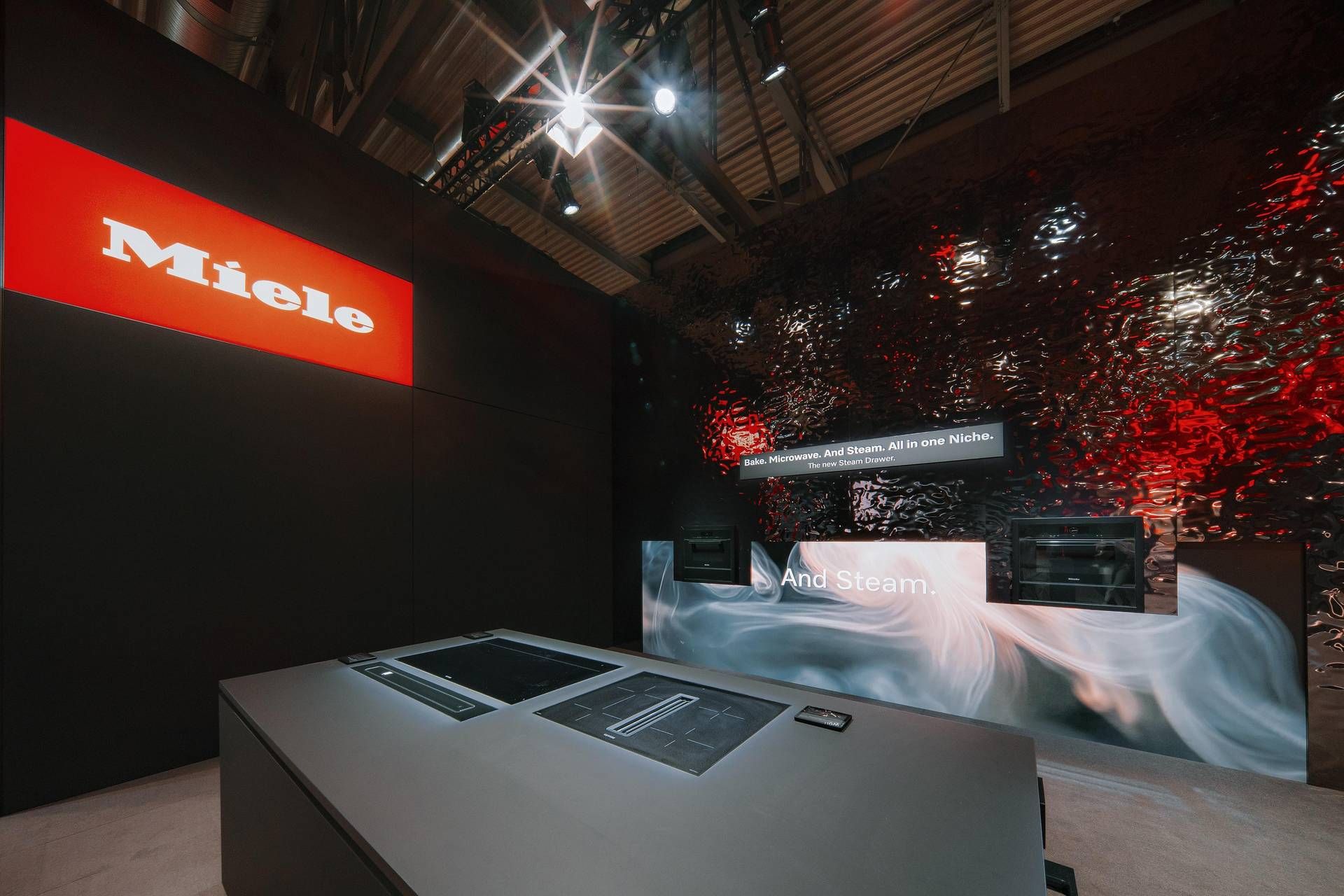 Design week, la cucina diventa ricettiva e connessa﻿, Miele presenta ‘Designed to move with you’﻿