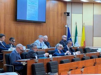 Limite ricariche in contanti nei PVR: l'allarme del settore